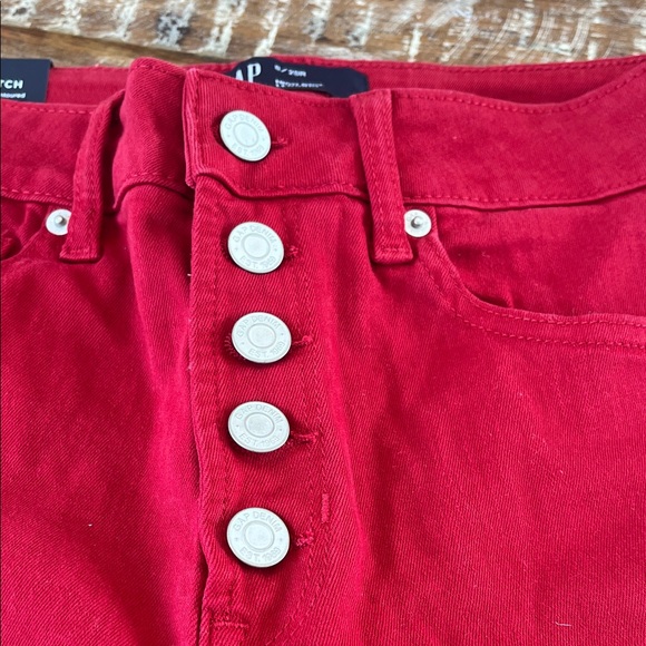 GAP Women's Red Skinny Jeans NWT - Picture 2 of 5